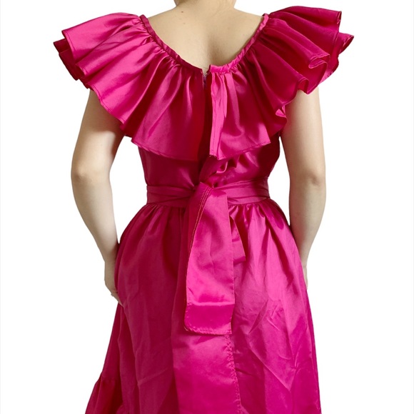 Memories ruffle Vintage Dress From Fairweather CAD 1595 Neon pink Colour Size S - Picture 2 of 13